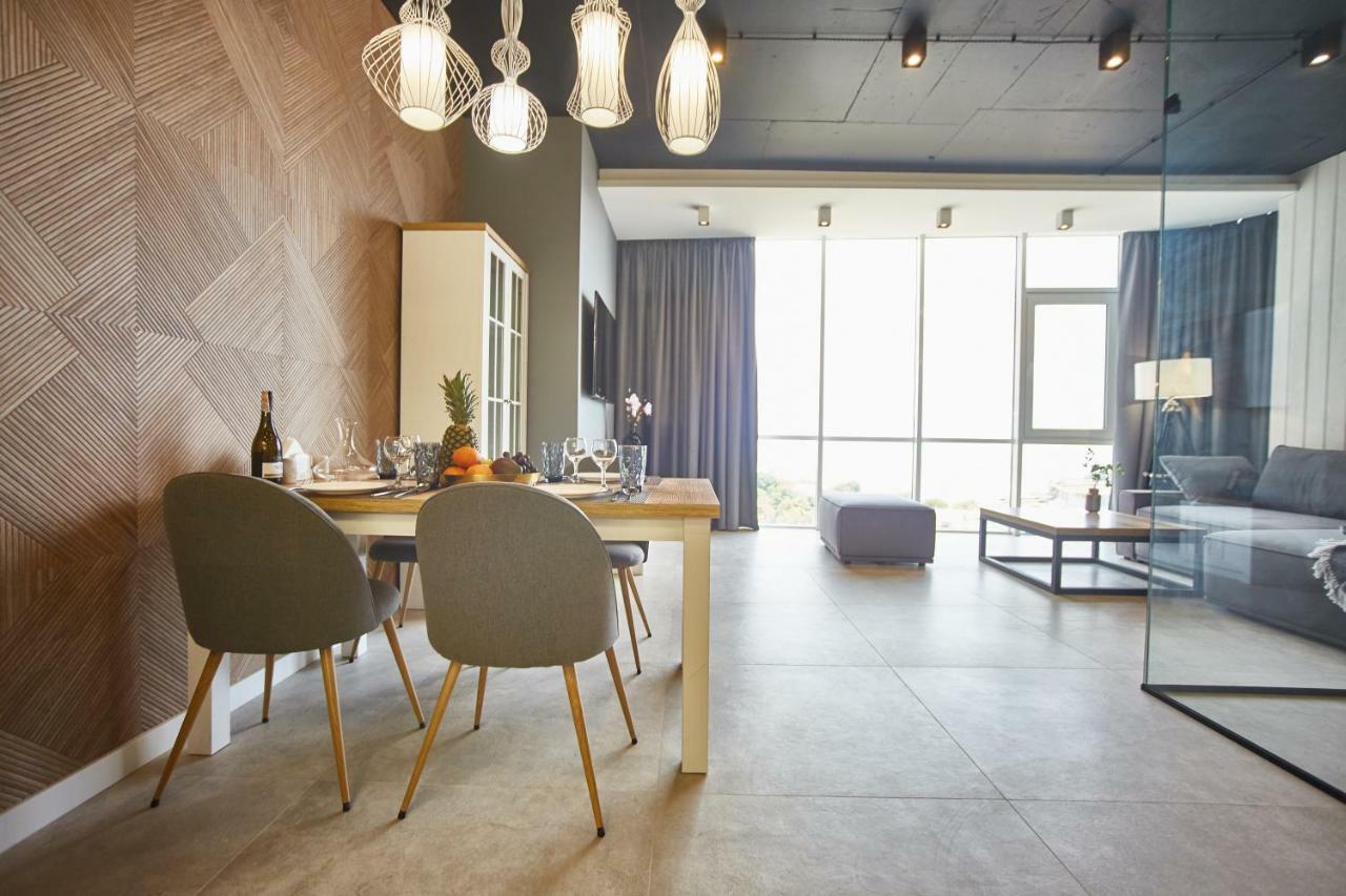 Gagarin Plaza Luxury Sea View Apartments Odesa Exterior foto