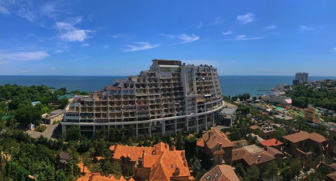 Gagarin Plaza Luxury Sea View Apartments Odesa Exterior foto
