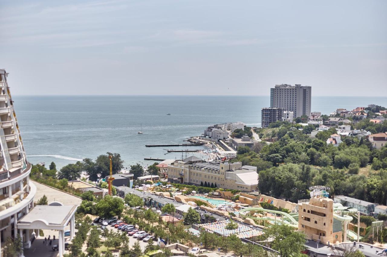 Gagarin Plaza Luxury Sea View Apartments Odesa Exterior foto