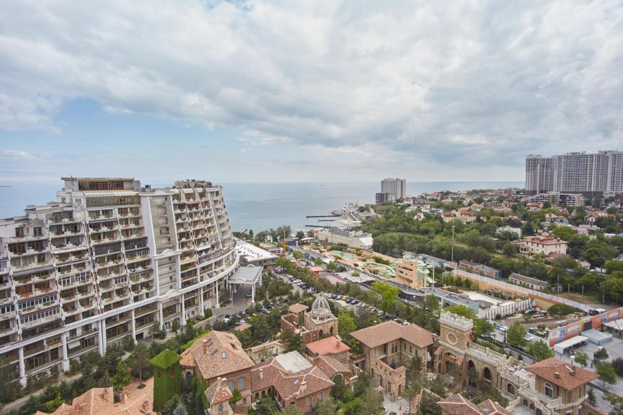 Gagarin Plaza Luxury Sea View Apartments Odesa Exterior foto